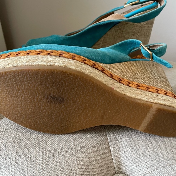 Size 8 turquoise suede espadrilles. 1.5” platform plus 3.5” heel. - Picture 2 of 4